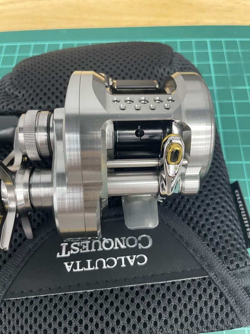 右！シマノ 23カルカッタコンクエストBFS HG RIGHT 7.8 - メルカリ