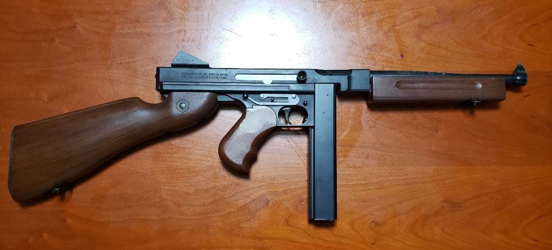 サブマシンガン フルオート/セミオート