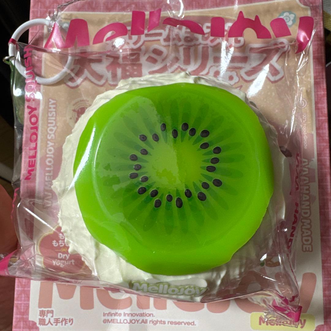 新パッケージ mellojoy メロジョイ 大福 スクイーズ キウイ - メルカリ
