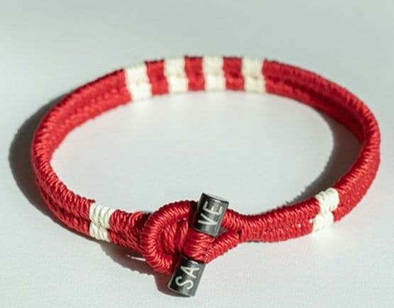 MiMi Tao ブレスレット レッド Mサイズ 楽天市場】ブレスレット 極小 赤ビーズ ブレス （ Mサイズ ） 素材