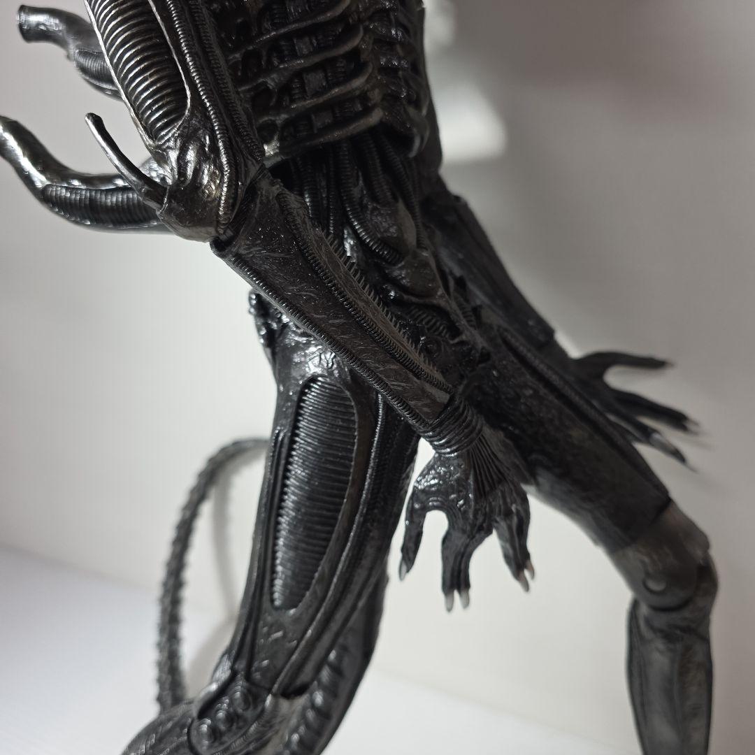 ネカ (NECA) クラシックエイリアン（Cassic Alien) 50cm