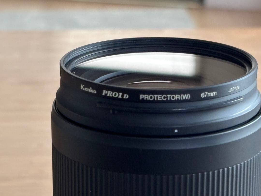 タムロン 70-300mm F/4.5-6.3 Di III RXD ソニーE