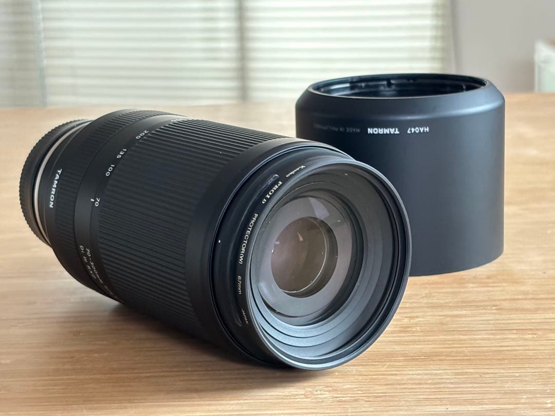 タムロン 70-300mm F/4.5-6.3 Di III RXD ソニーE