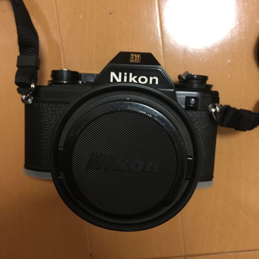 Nikon EM フィルムカメラ NIKON 35mm F2.5レンズ付き Nikon F2レンズ付き+オプション 【フィルムカメラ・ニコン