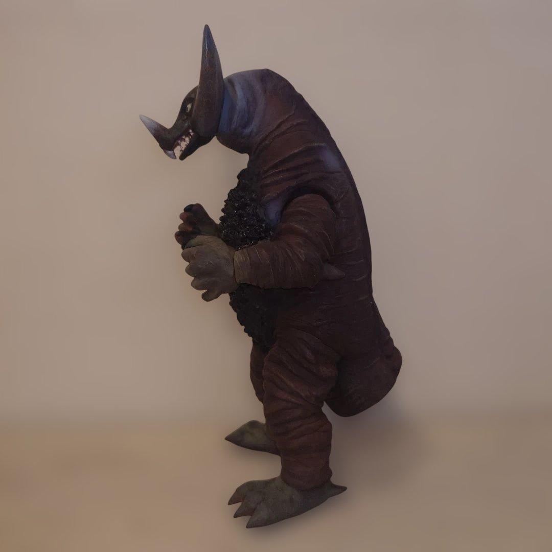 エクスプラス大怪獣シリーズ ゴモラ　尻尾・交換可 ウルトラマン 箱なし