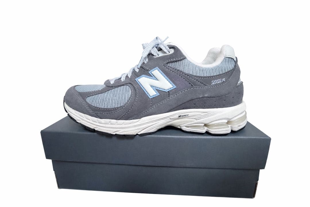 靴 New Balance 2002r New Balance（ニューバランス） スニーカー 2002R レディース メンズ
