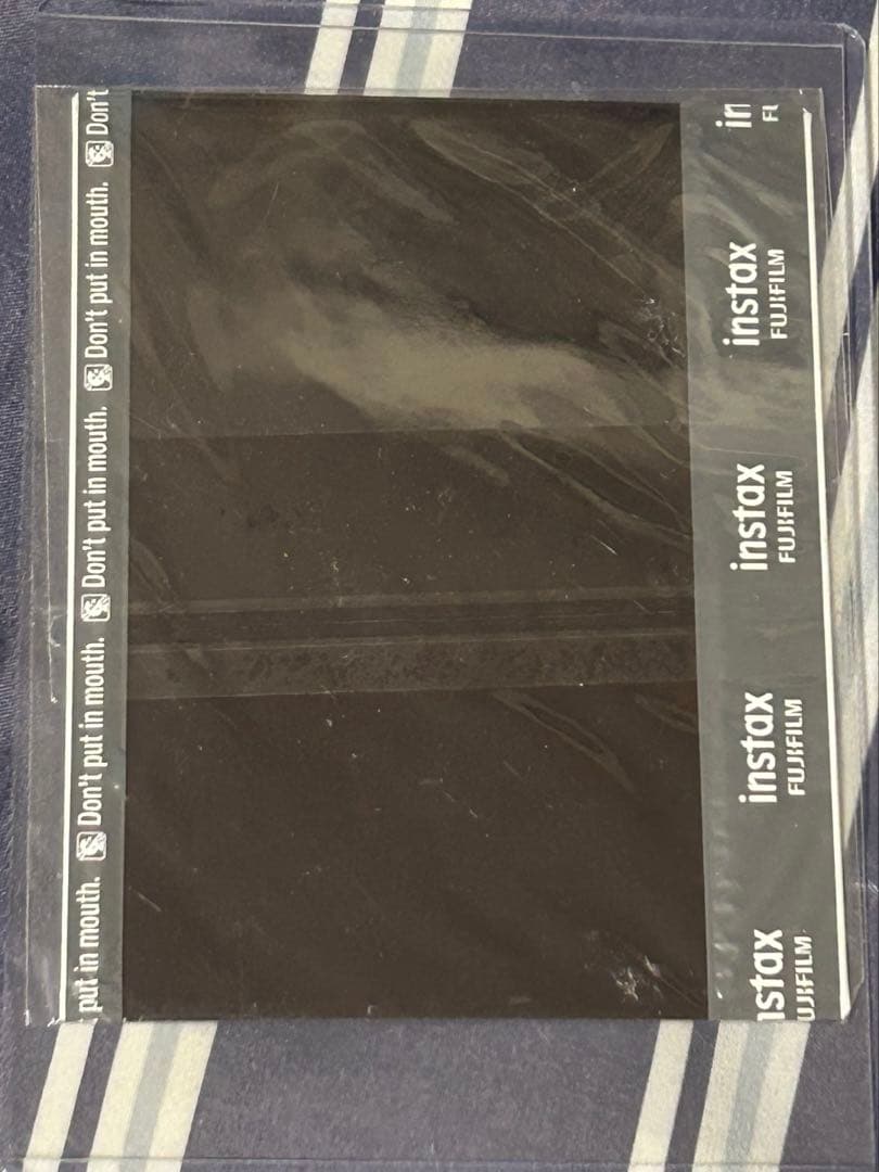 野口衣織 直筆サイン入りチェキ