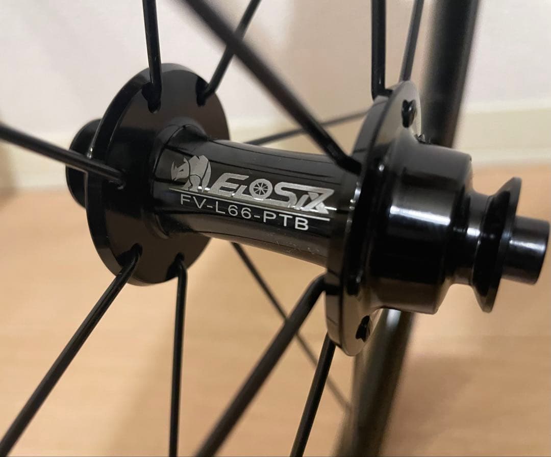 EIOSIX 20インチ(406) 軽量ホイール ブラック シールドべリングの通販