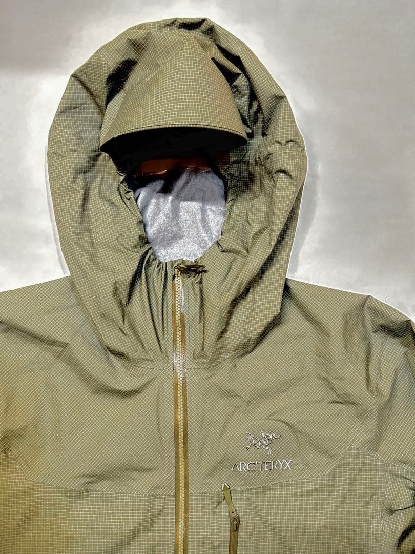 希少限定ARC'TERYX ALPHA LIGHTWEIGHT JACKET M