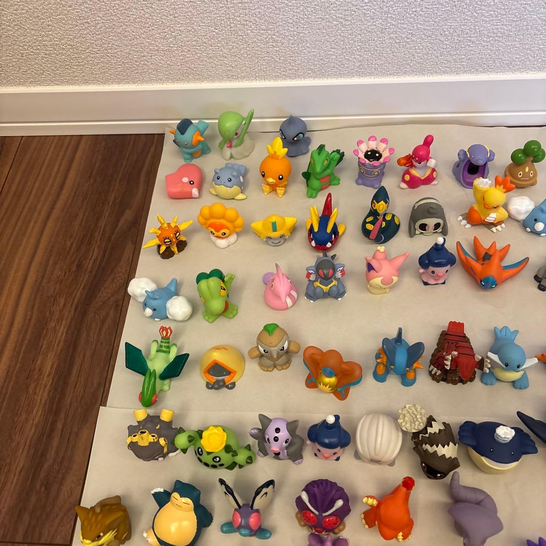 ポケモン　指人形　まとめ売り　150体ほど