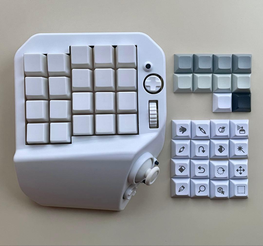 左手デバイス】 MH-Delta ＋クリスタ用キーキャップ - メルカリ