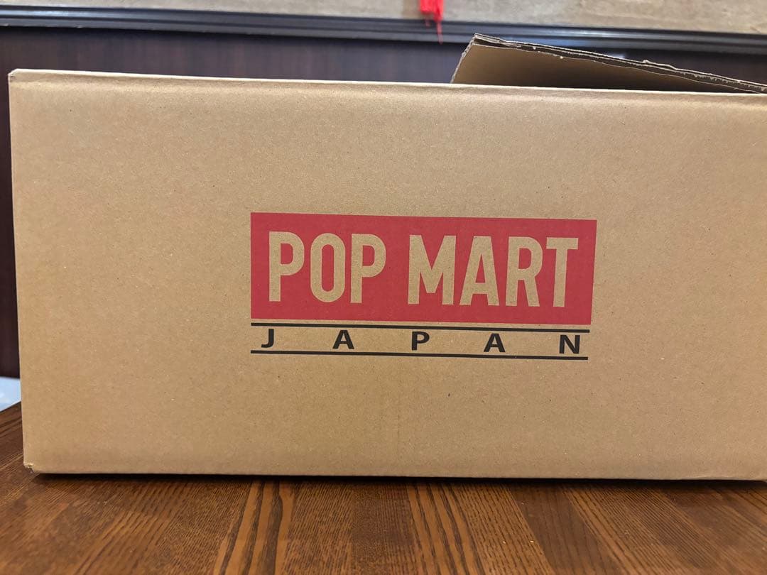 【シュリンク付】Labubu Big into Energy 1箱100%正規品