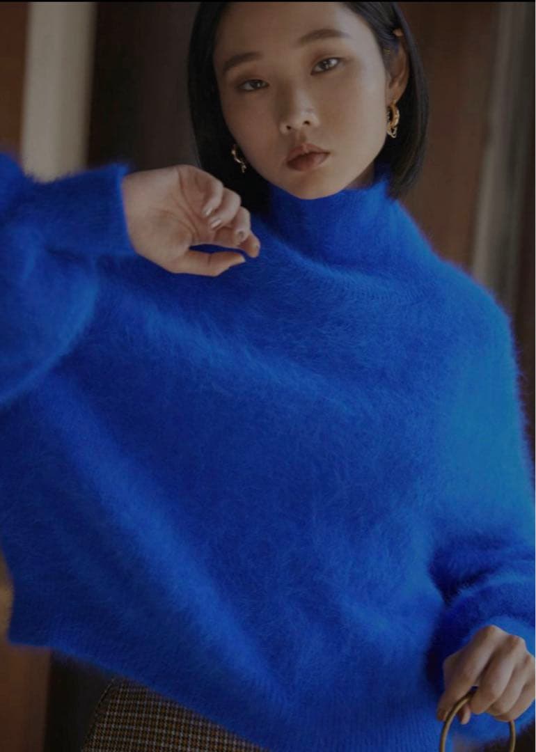 ☆AMERI VINTAGE ☆ニット 鮮やかブルー - メルカリ