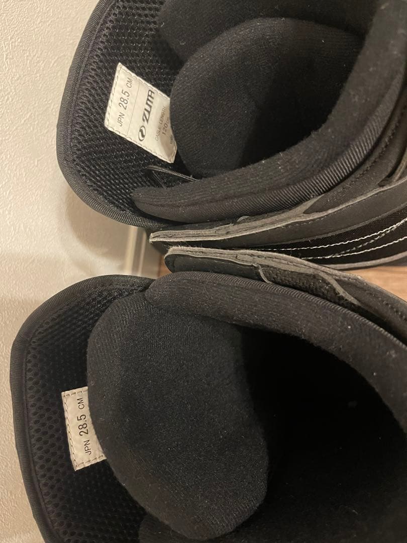 ブラック スノーボードブーツ ZUMA ツマ　28.5cm