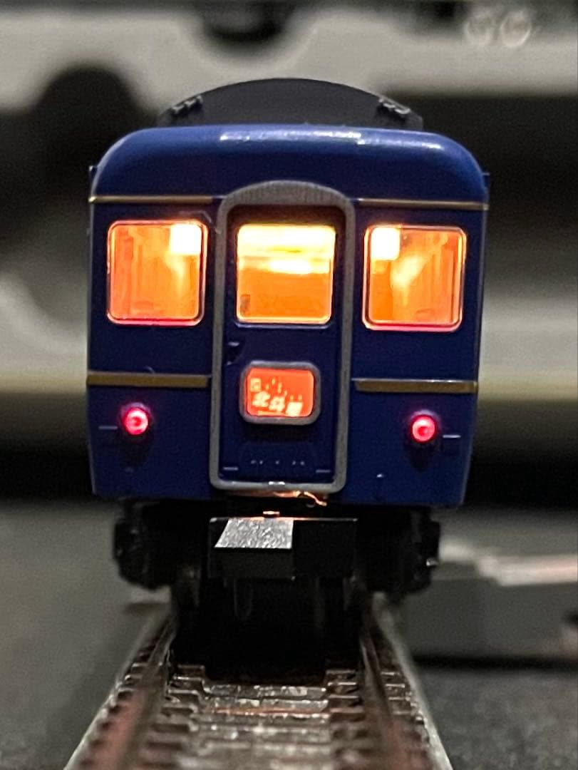 24系25形北斗星　KATO。