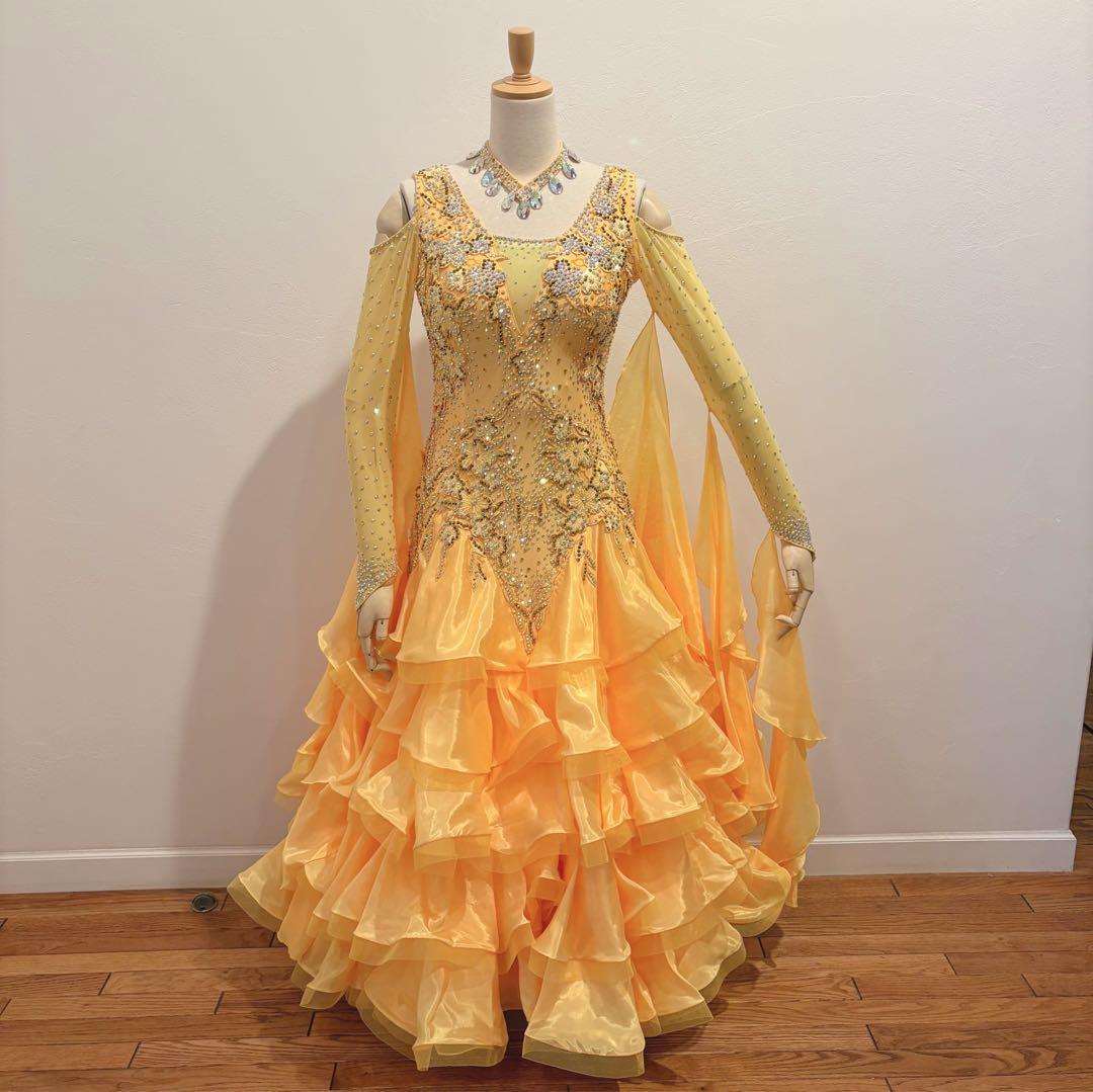 社交ダンスドレス イエロー デモ 競技用 ボリューム パーティ 発表会 豪華 楽天市場】社交ダンス ドレス ダンス衣装 初心者 練習着 社交ダンス