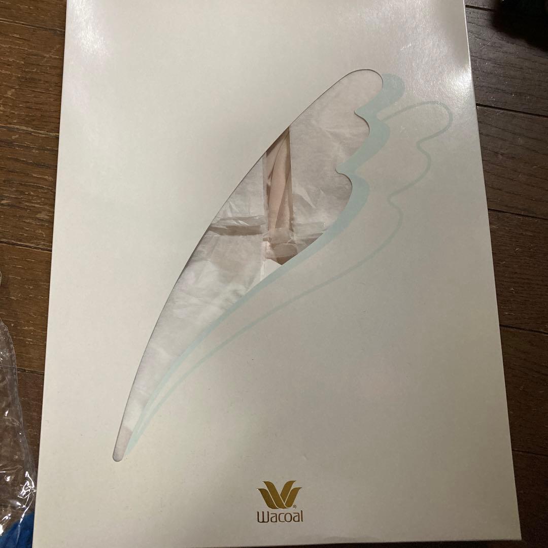 Wacoal サテンパジャマ Lサイズ ピンク シルク素材