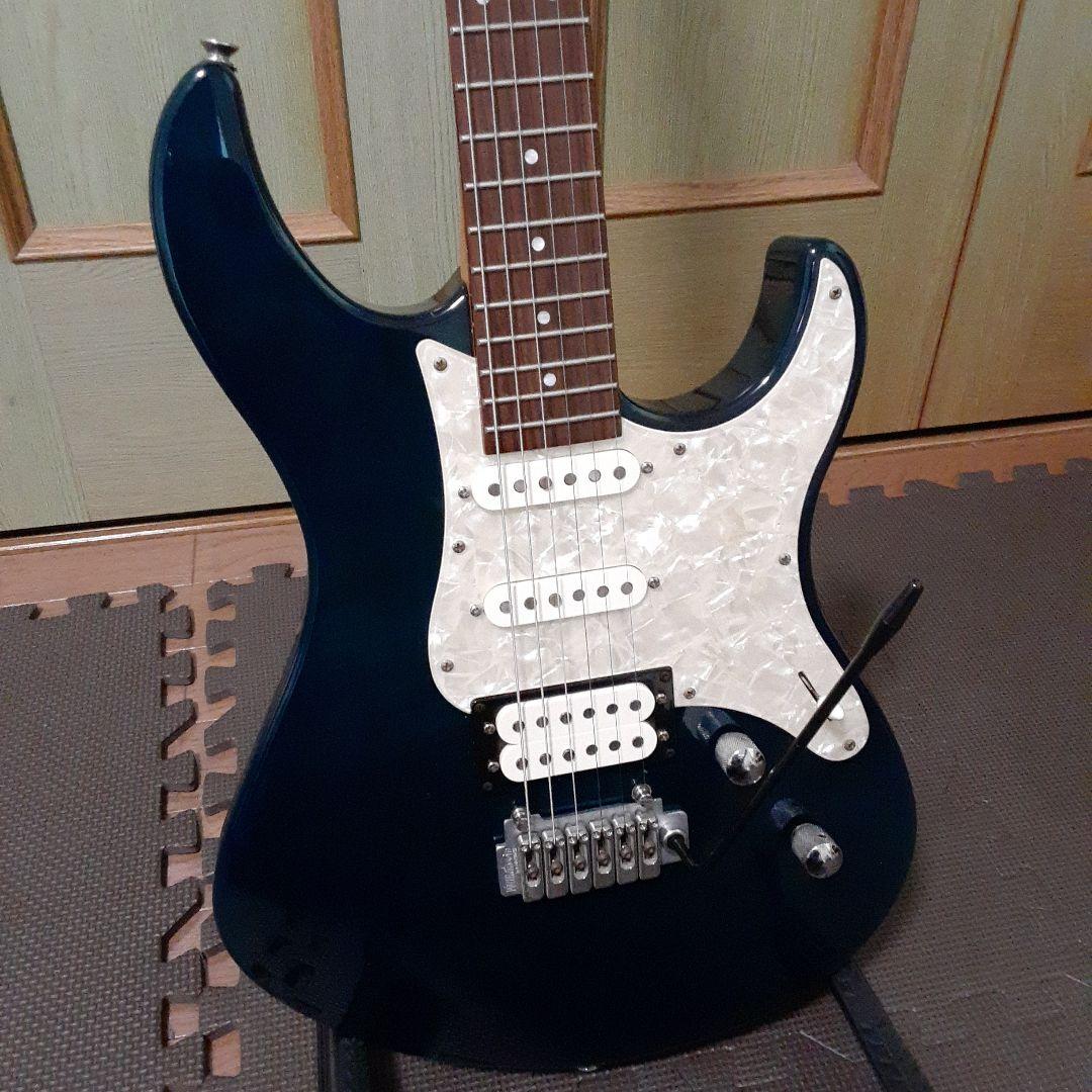 Yamahaパシフィカ 604W Pacific ピックガード割れあり