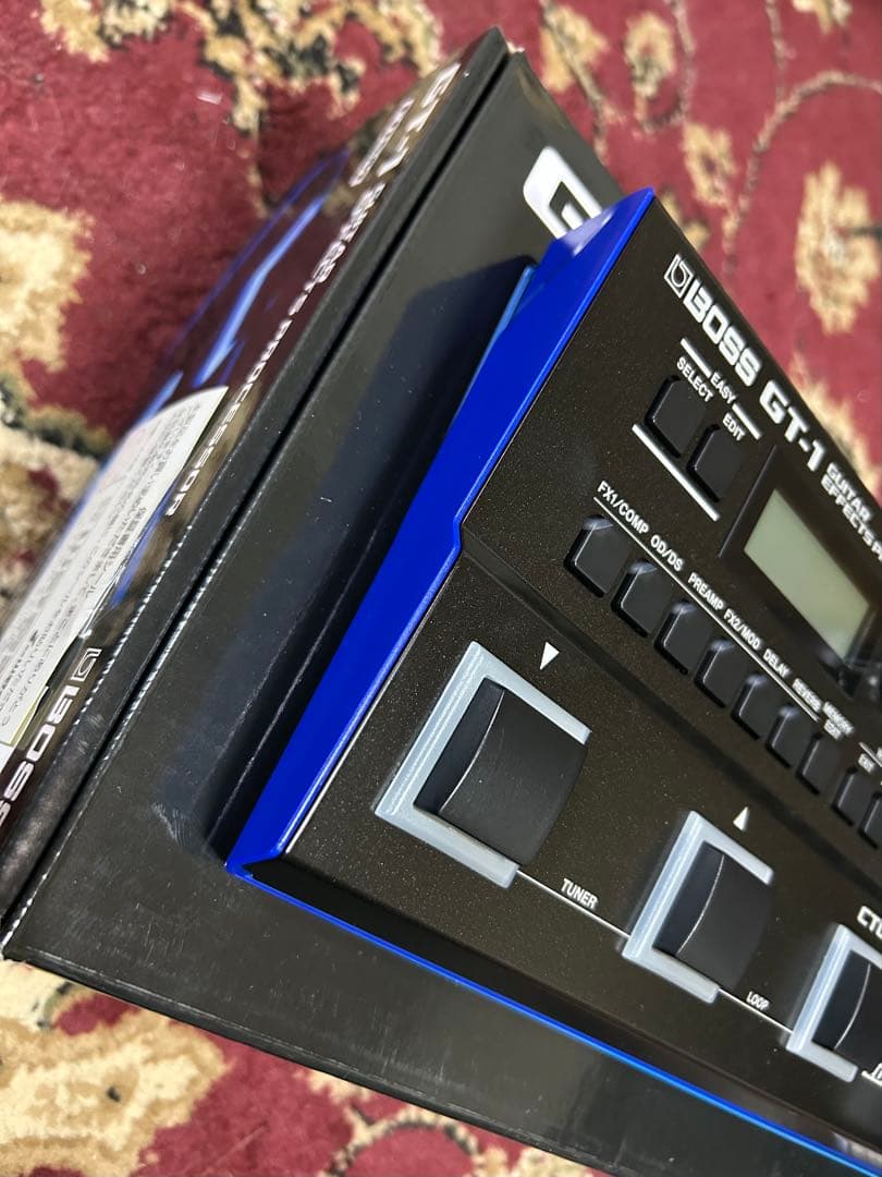 BOSS GT-1 アダプタ付き　美品　保障期間内