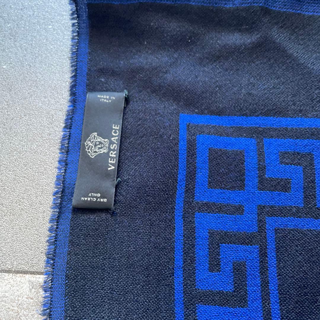 VERSACE メデューサ柄 ショール - odrs.ca