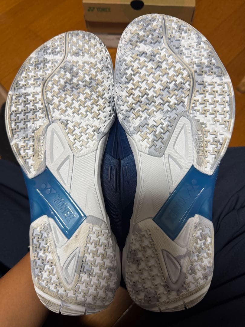 YONEX カスケードドライブ 27.5cm