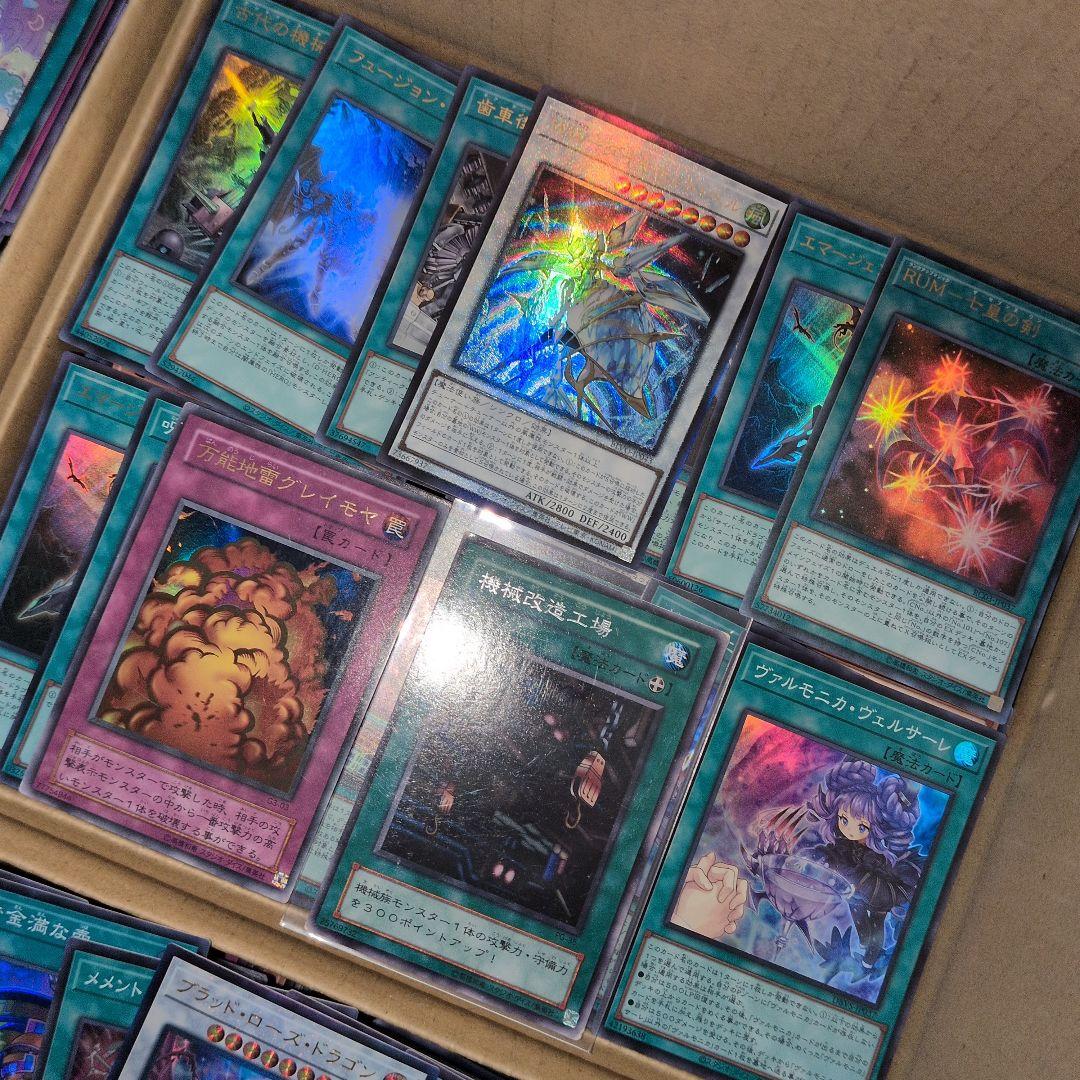 j遊戯王ダンボール6箱分まとめ売り引退品