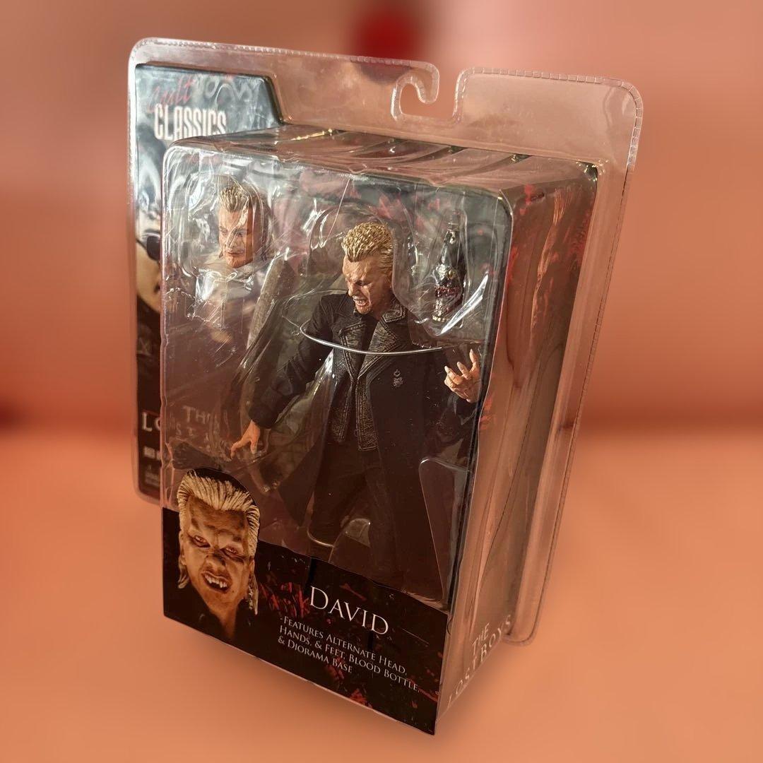 NECA The Lost Boys David フィギュア