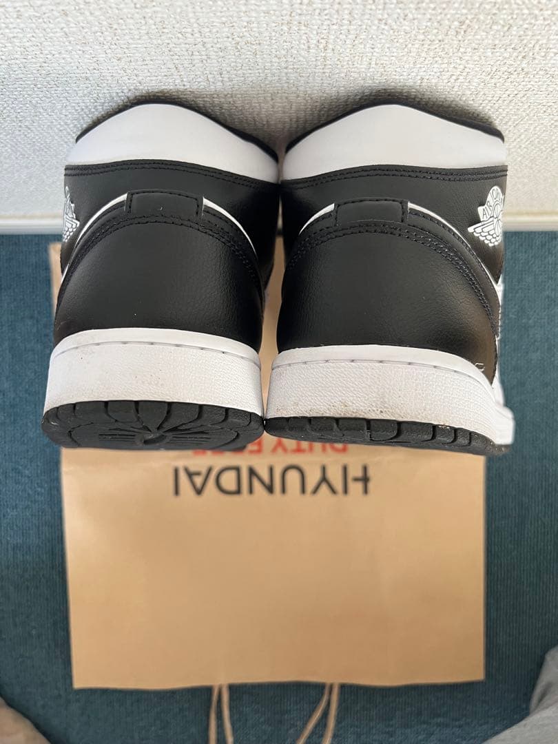 NIKE AIR JORDAN 1 MID ブラック ホワイト 28.5cm