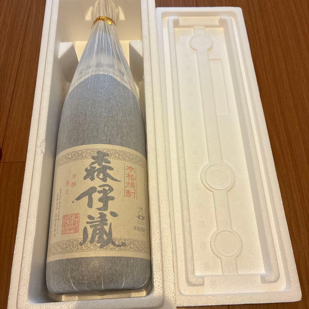 森伊蔵 1800ml 化粧箱入り Amazon.co.jp: 【森伊蔵純正化粧箱付き】 森伊蔵酒造 森伊蔵 箱付き 芋