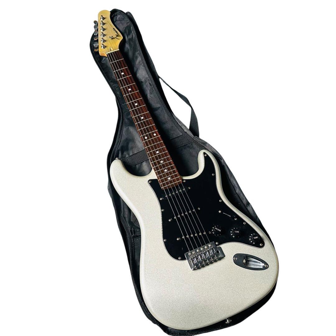 メビウス　エレキギター　型番不明 FERNANDES (フェルナンデス) アンプ内蔵エレキギター ZO-3芸達者