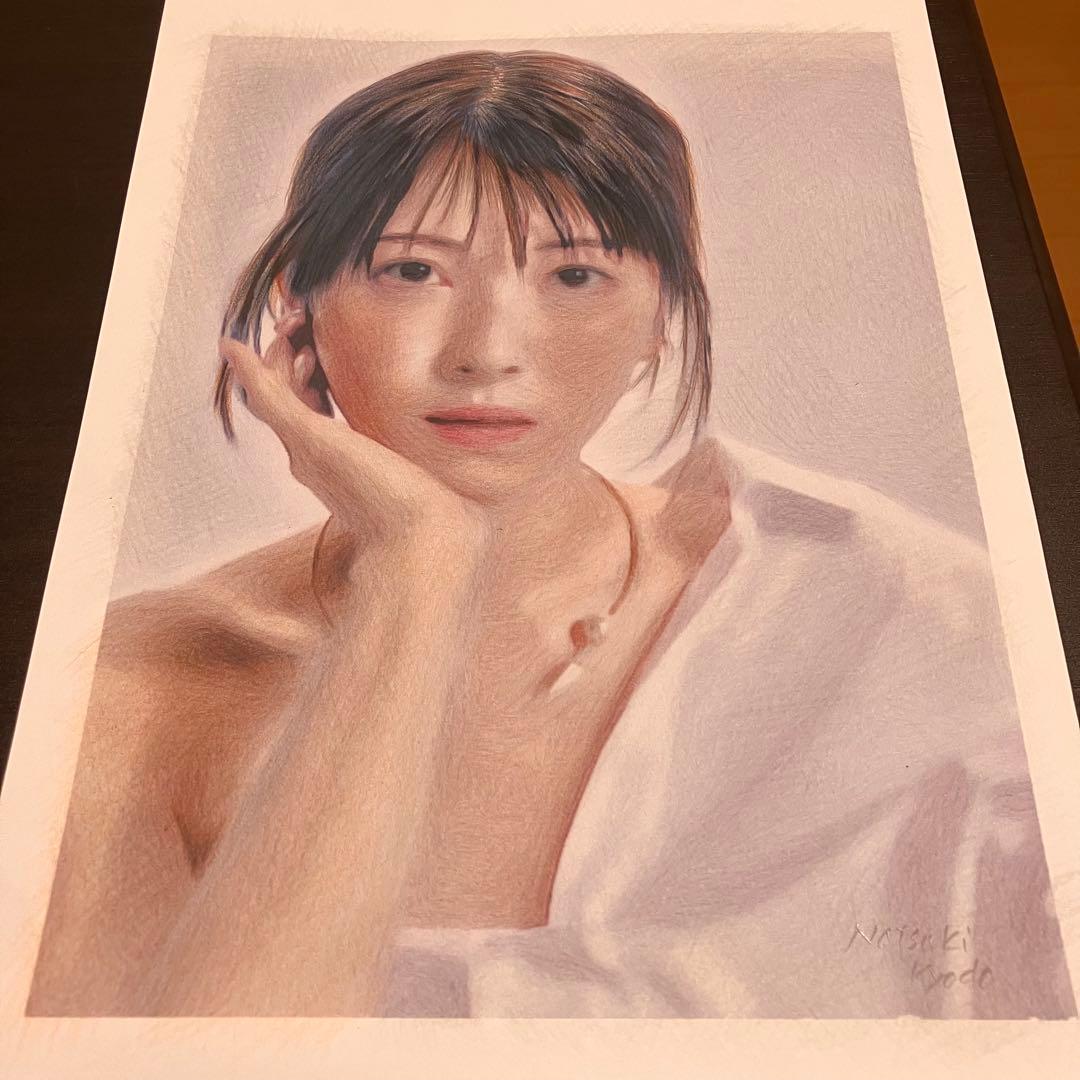 女優画26 額装品　額縁寸法32.7cm×24.0cm　カラー着色　京藤夏樹真作