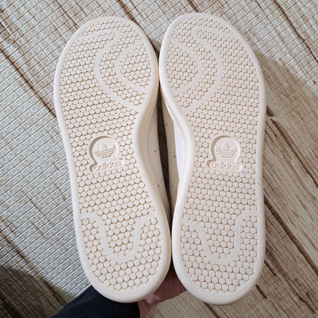 新品未使用 スタンスミス上位モデル LUX 本革 クリーム色 27.5cm