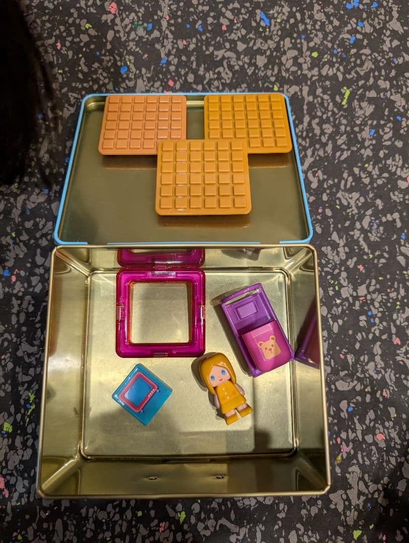 ぴまるぴ様専用マグフォーマー200ピース超 - メルカリ