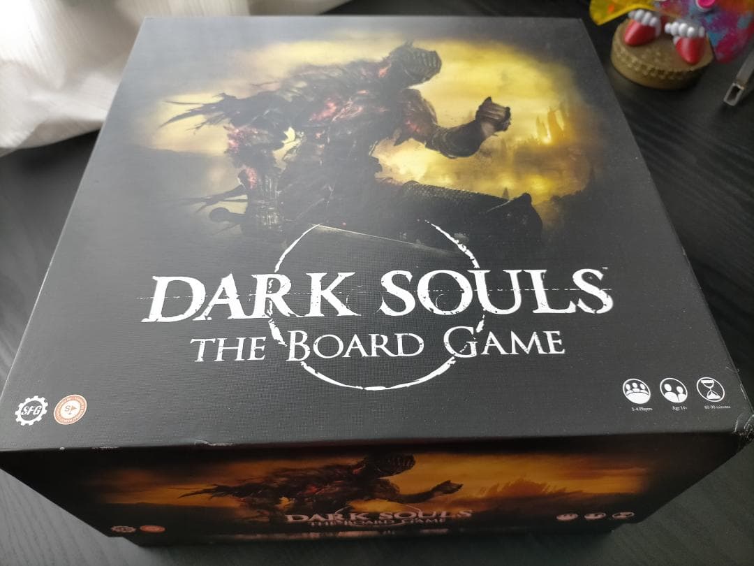 【一度使用】ダークソウル ボードゲーム ダークソウル ボードゲーム 本体＋拡張 買取参考価格 ｜くじら堂