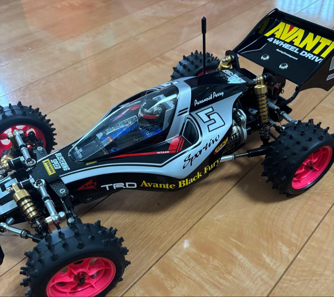 未走行品、タミヤ 1/10 電動RC アバンテ2011 ブラックスペシャル