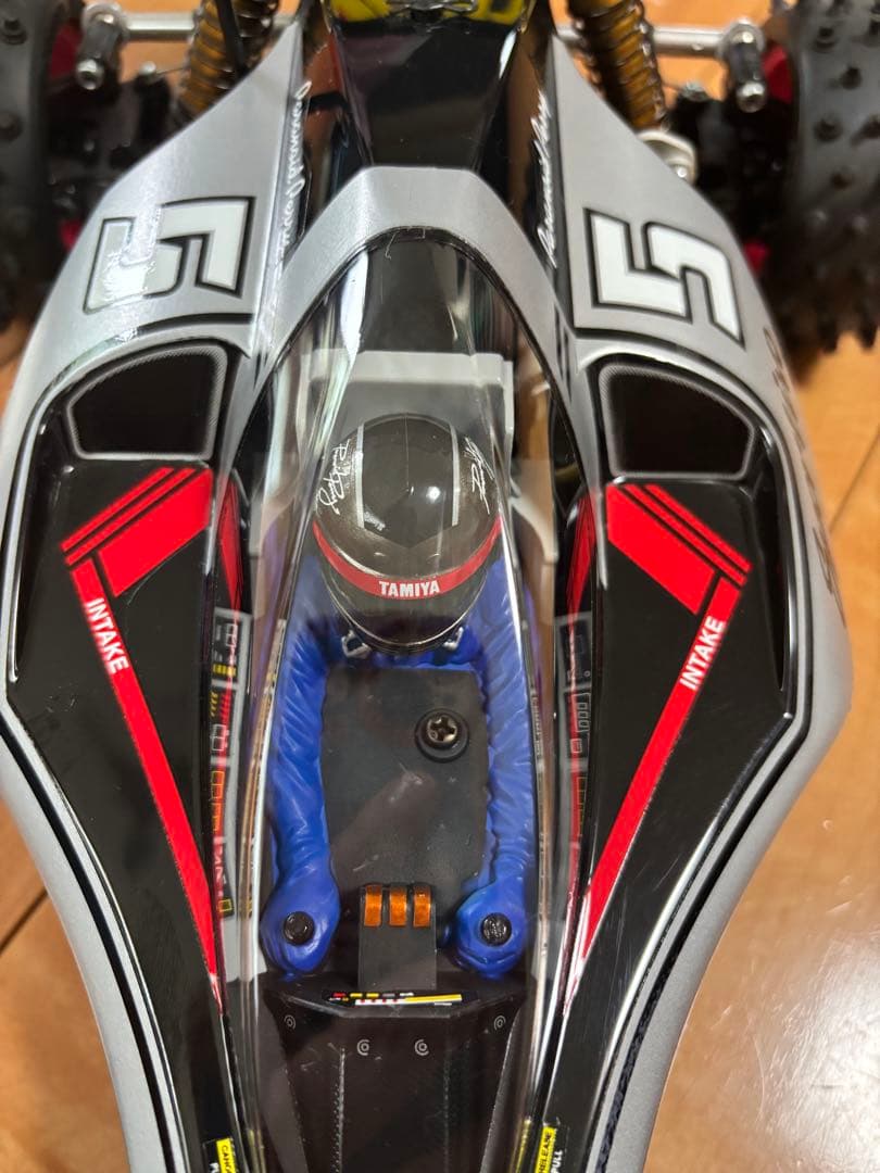 未走行品、タミヤ 1/10 電動RC アバンテ2011 ブラックスペシャル