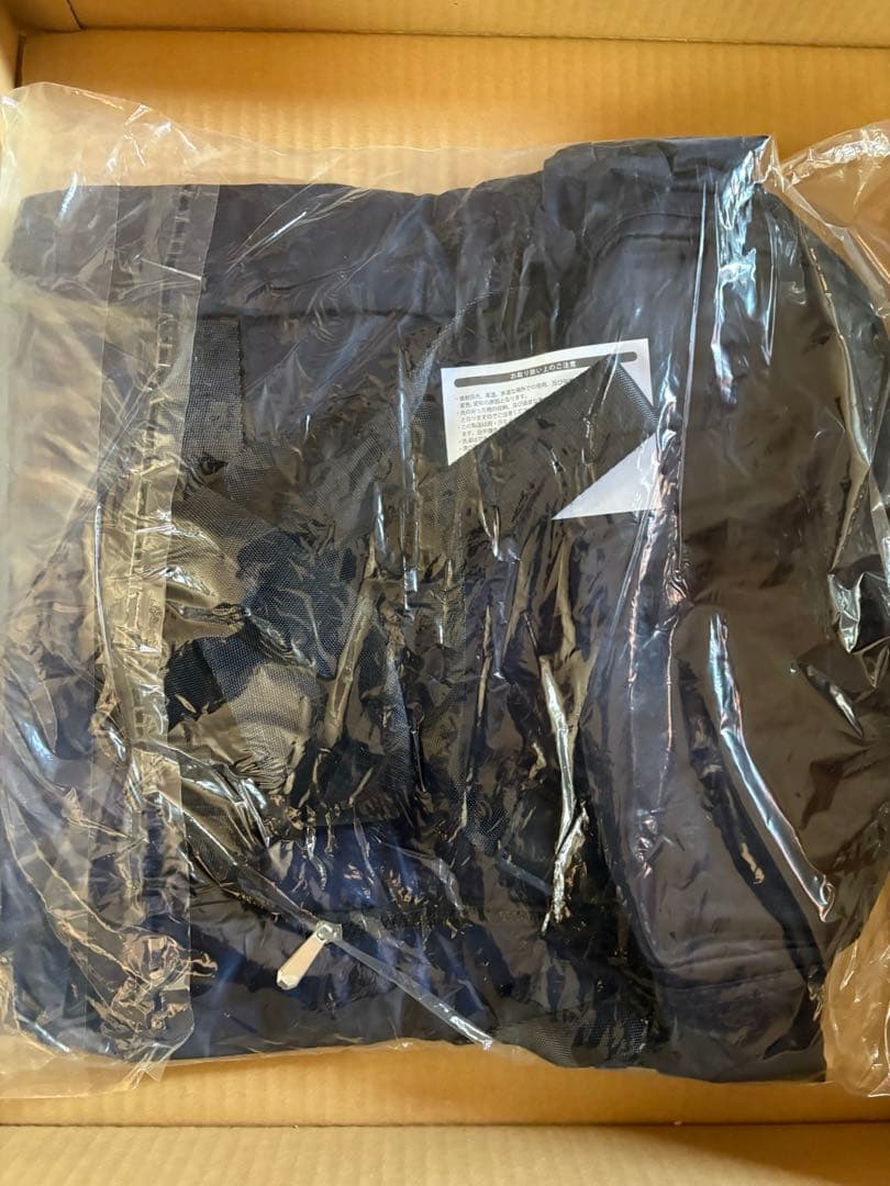 米津玄師　脊椎がオパールになる頃　リュック