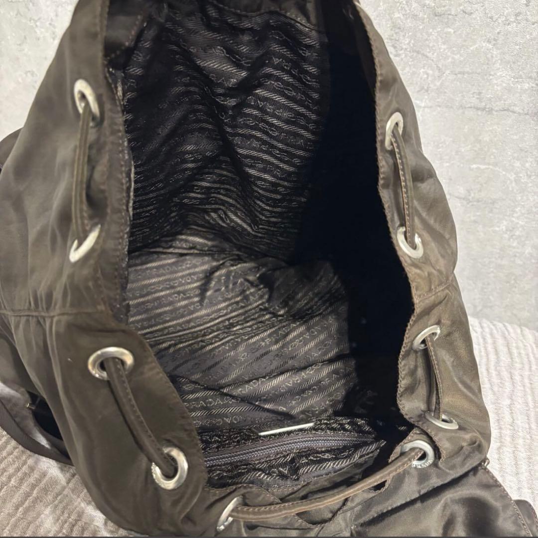 PRADA ミニリュック バックパック ロゴプレート ダークブラウン ナイロン