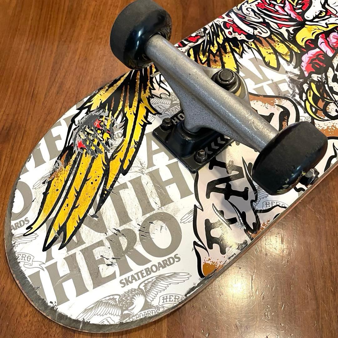 スケボー アンチヒーロー スケートボード ANTIHERO 7.875 - メルカリ