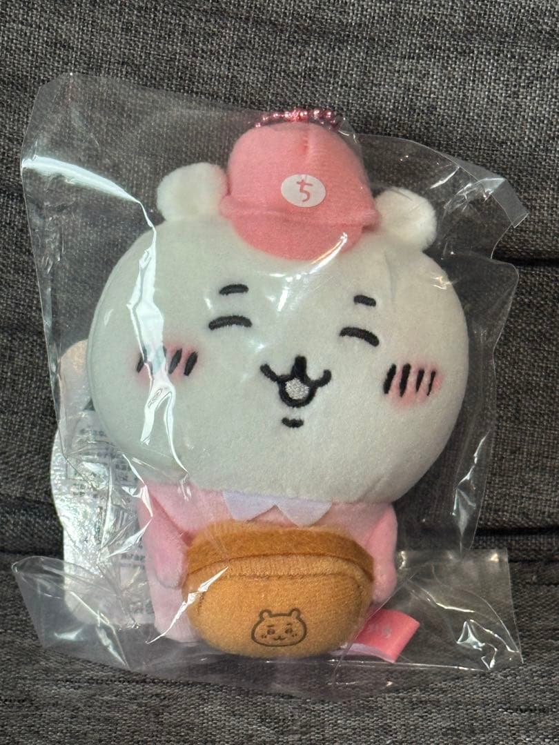 ちいかわ 働くスタッフさんマスコット ハチワレ　うさぎ