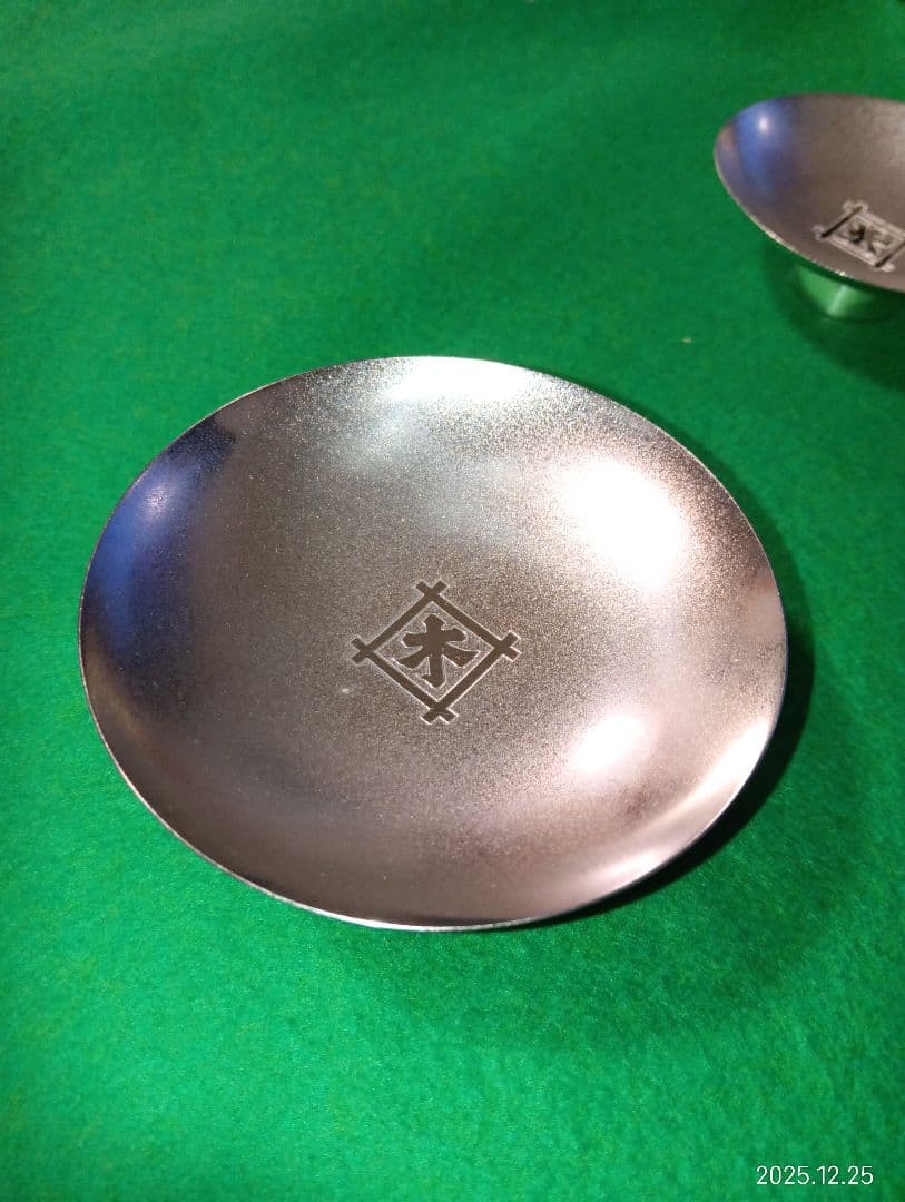 純銀製 三ツ重 ロゴ入り盃 201gの通販｜glewmarket.com