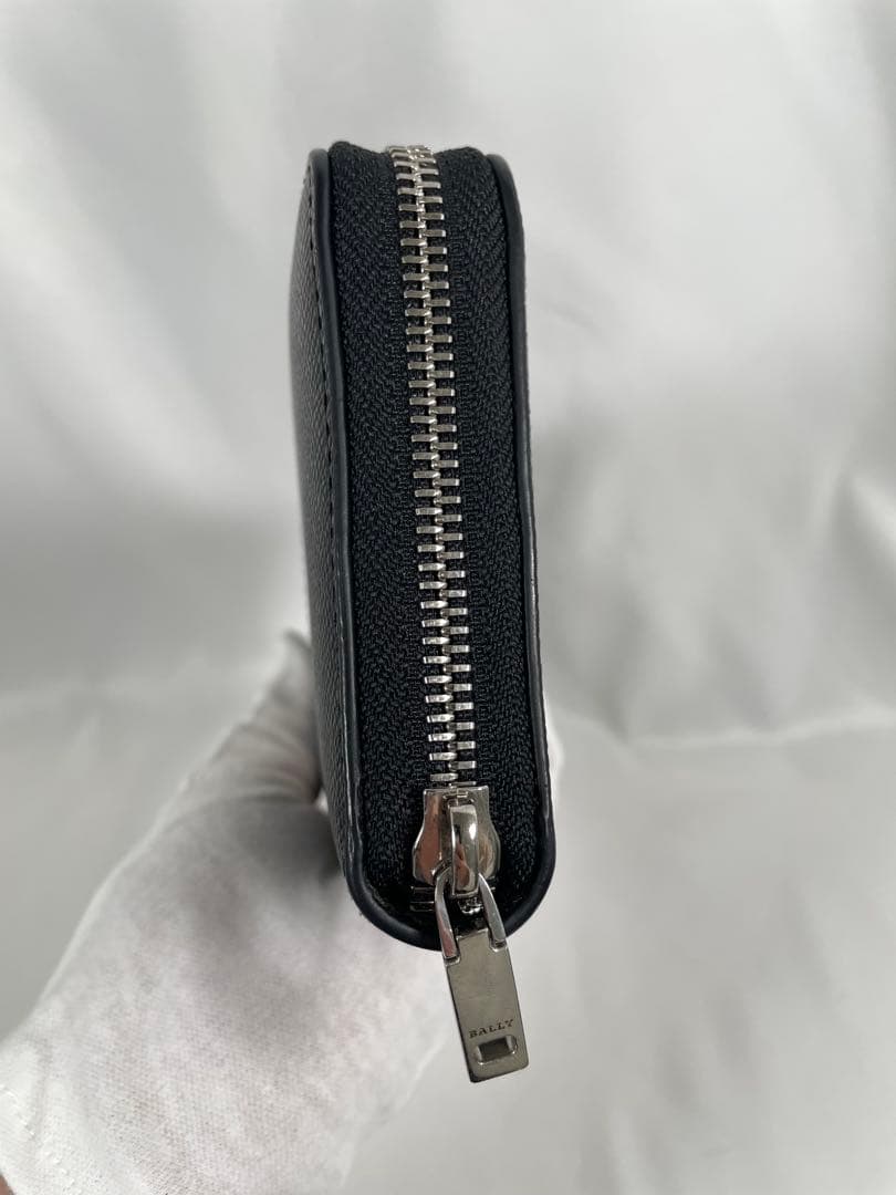 未使用に近い BALLY バリー 長財布 ラウンドファスナー Ribbon - メルカリ