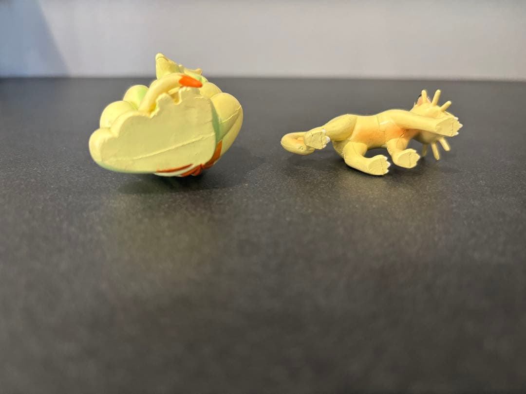 レア✴︎希少美品【キュウコン、ペルシアン】モンコレ　初期　フィギュア