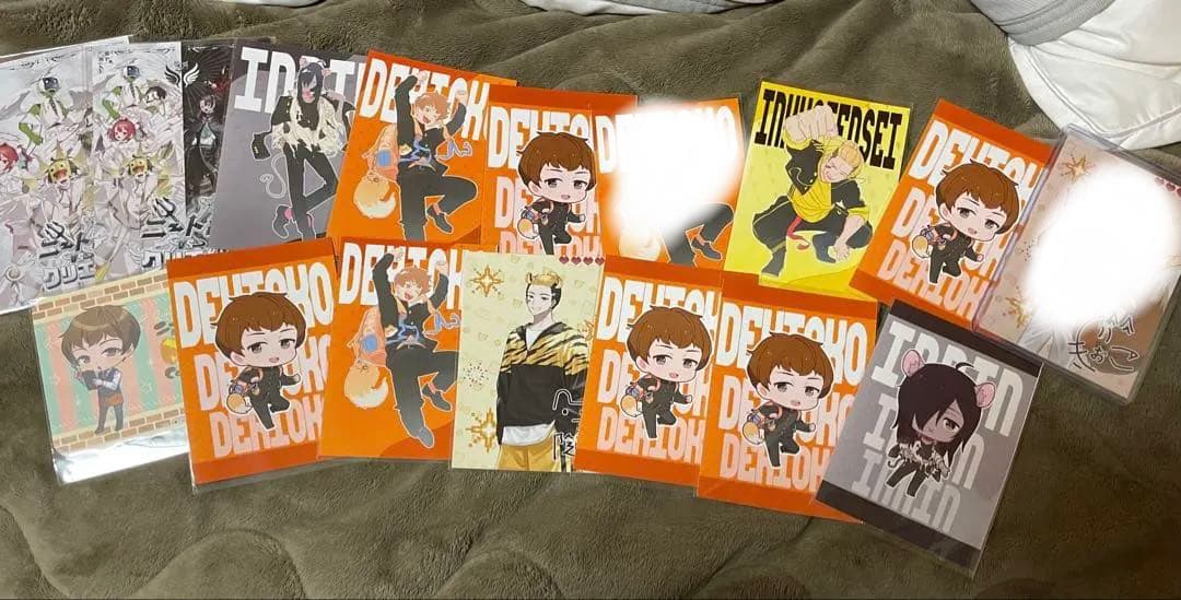 50人クラフト ニート部 グッズ 4ページあります