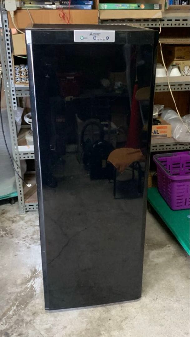 MITSUBISHI 冷凍庫 MF-U14B-B 2016年製 引取り推奨 MF-U14K-B サファイアブラック ホームフリーザー 144L 幅480mm