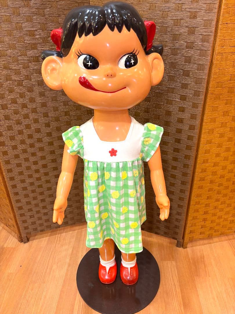 不二家 店頭ペコちゃん 店頭用ペコちゃん 等身大ペコちゃん