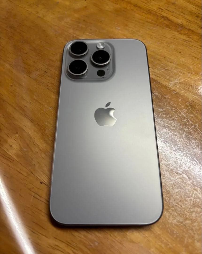 iPhone 15 Pro 256GB ナチュラルチタニウム iPhone 15 Pro 256GB - ナチュラルチタニウム（SIMフリー）[整備済製品