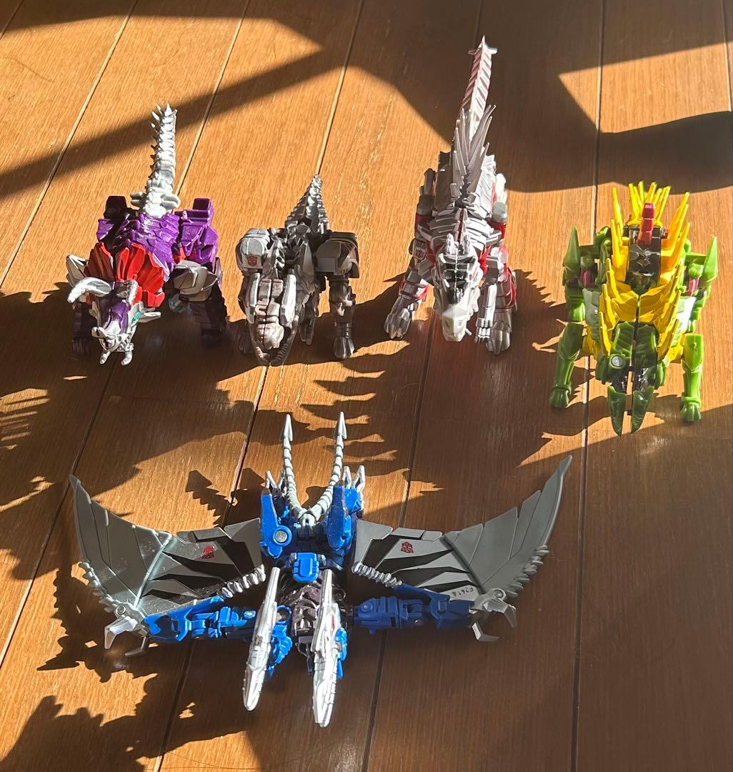 トランスフォーマー　ダイノボット　フィギュア　本体のみ トランスフォーマー ダイノボットスコーン フィギュア TLK-24