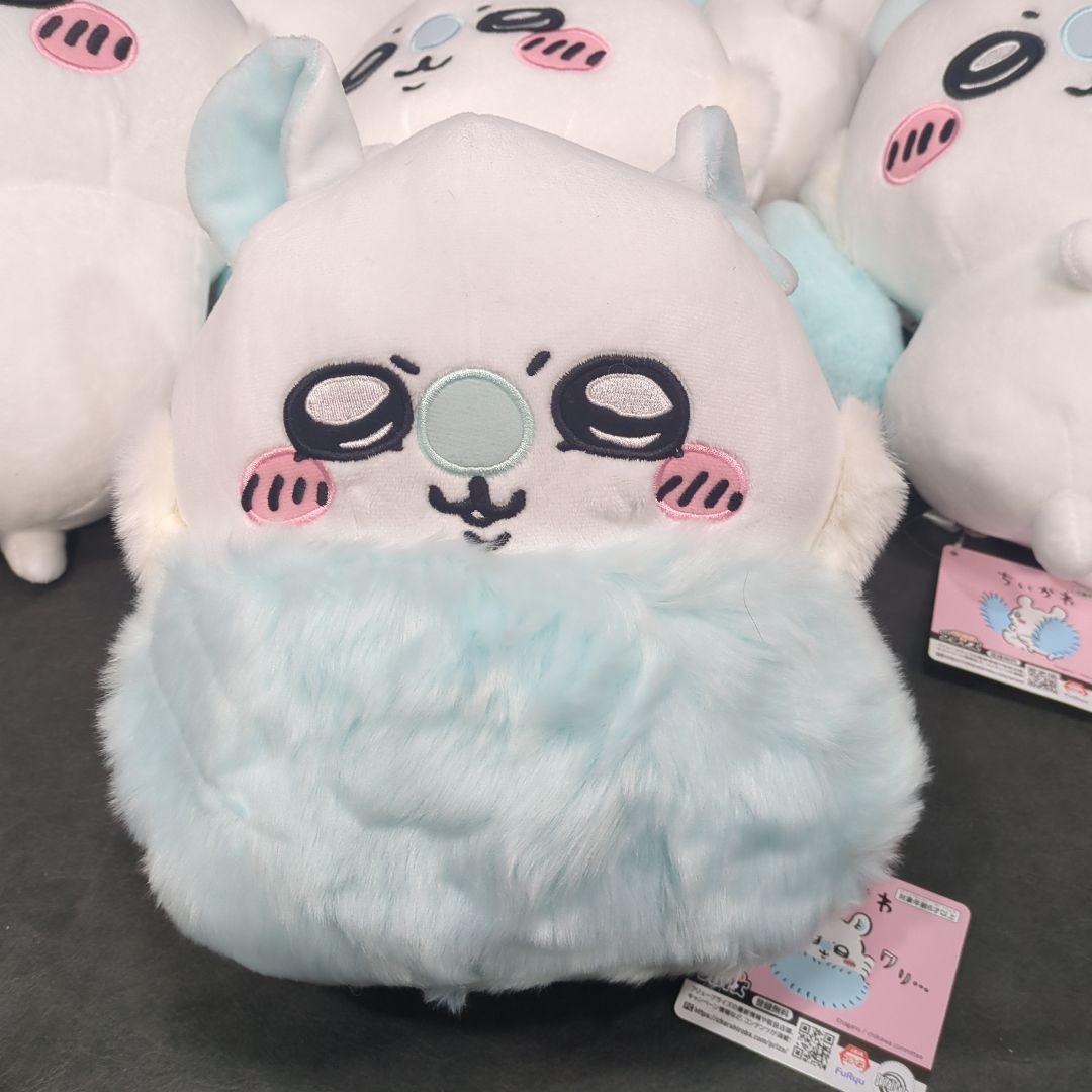 ちいかわ　BIGぬいぐるみ　ポシェット　モモンガ　ハチワレ　ウサギ　ぬいぐるみ
