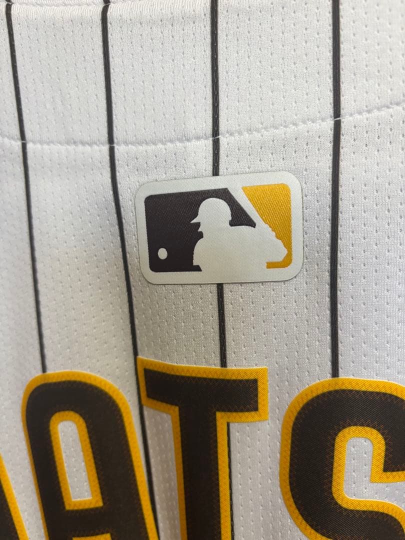 パドレス ] 定価28000円松井裕樹レプリカ ユニフォーム XL - メルカリ